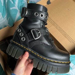 Dr. Martens audrick hardware platform grommet combat boot